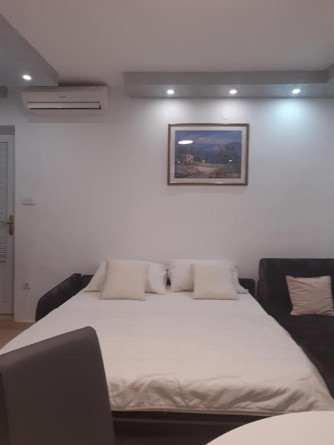 Apartment Vesna بوداكا المظهر الخارجي الصورة